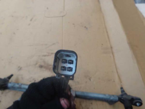 MOTEUR D ESSUIE GLACE CHEVROLET CAPTIVA 9/2006-3/2011 - Vue 3